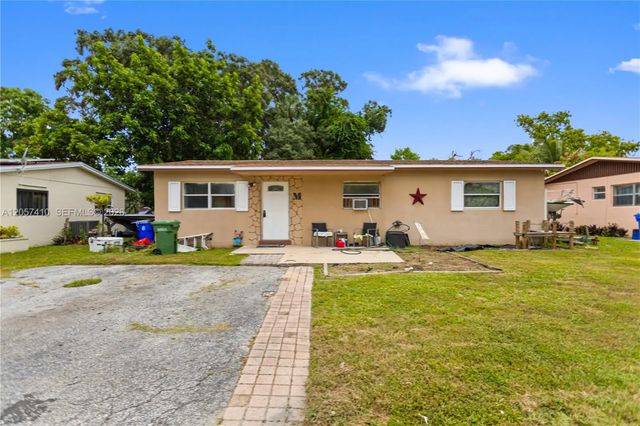 3 of 26 - 4971 Sw 5th Street, Margate, FL