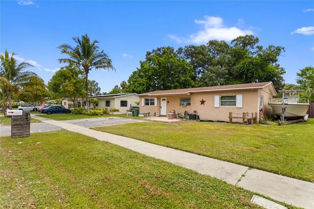 4 of 26 - 4971 Sw 5th Street, Margate, FL