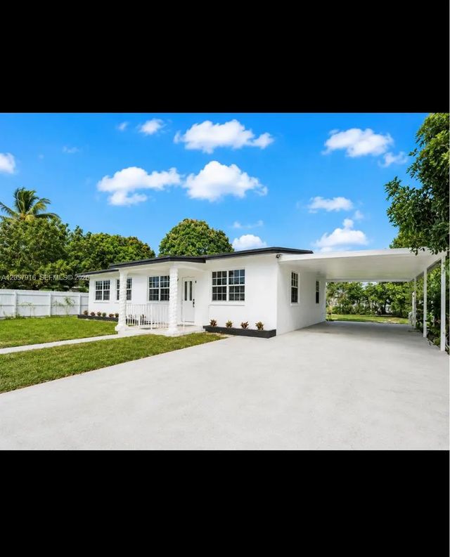 18045 Nw 2nd Place, Miami Gardens