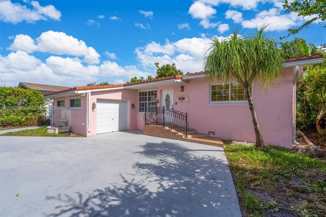 267 E 56th Street, Hialeah