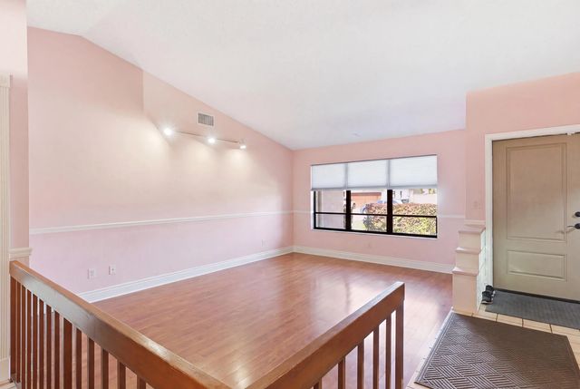 4 of 29 - 700 Nw 102nd Way, Plantation, FL