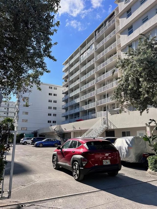5 of 29 - 1300 Lincoln Road #d304, Miami Beach, FL
