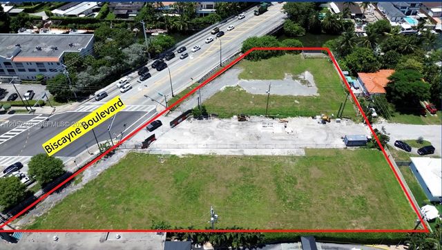 4 of 11 - 10500 Biscayne Boulevard, Miami Shores, FL