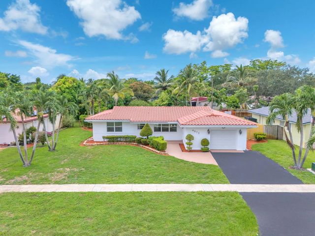 2 of 44 - 4872 Nw 6th Court, Plantation, FL