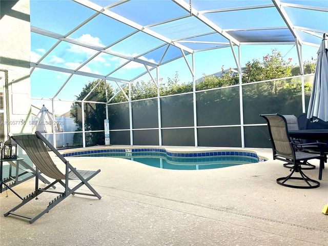 2 of 17 - 307 Fox Loop, Davenport, FL