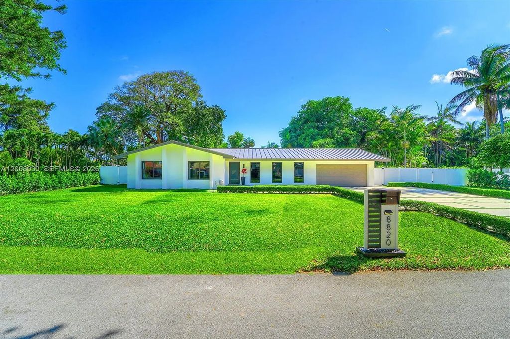 8820 Sw 182nd Terrace, Palmetto Bay