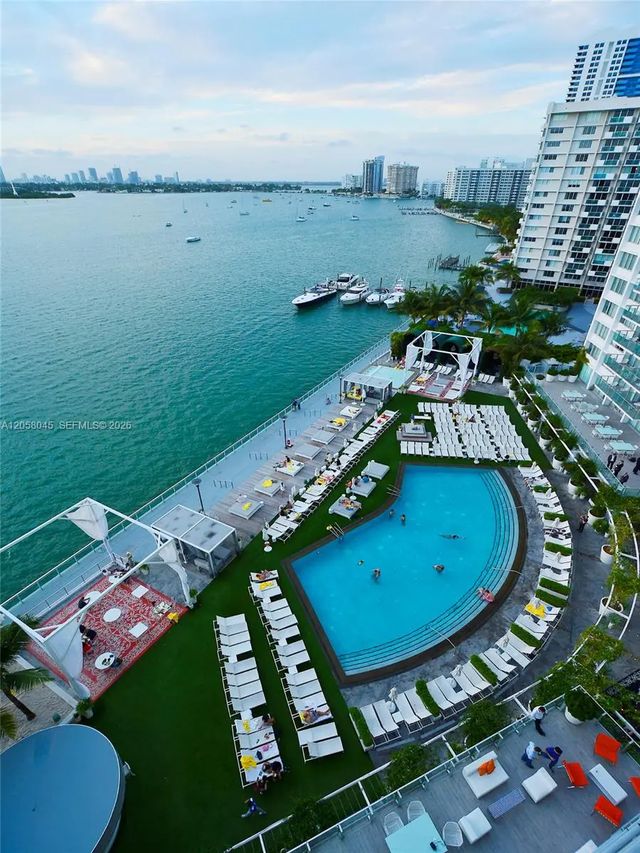 4 of 26 - 1100 West Avenue #1016, Miami Beach, FL