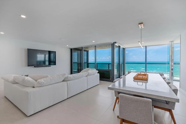 10410 S Ocean Drive #906, Jensen Beach