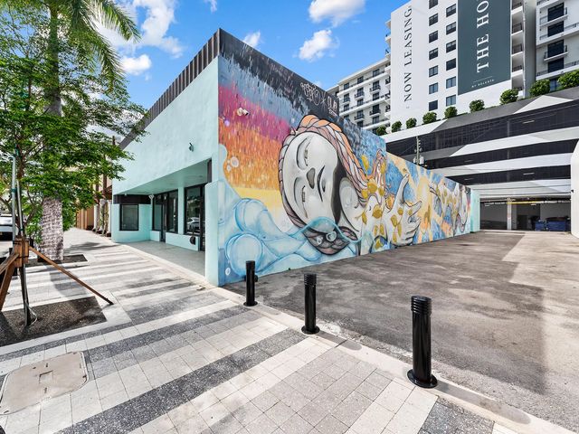 3 of 25 - 2014-2016 Harrison Street, Hollywood, FL