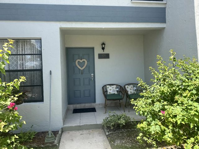 9210 Nw 14th Street #273, Pembroke Pines