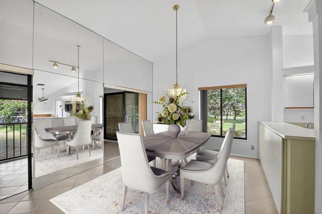 5 of 19 - 10631 Ocean Palm Way #202, Boynton Beach, FL