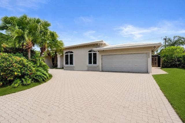 2756 Ne 35th Street, Fort Lauderdale
