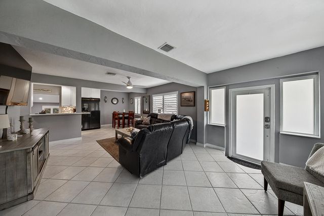 800 Sw 19th Street, Fort Lauderdale