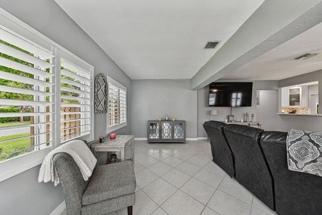 4 of 55 - 800 Sw 19th Street, Fort Lauderdale, FL