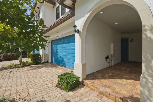 2 of 43 - 11562 Sw 13th Lane, Pembroke Pines, FL