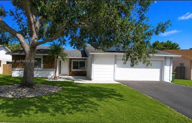 1661 N Goldeneye Lane, Homestead