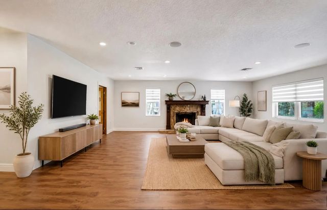 10951 Sw 58th Court, Davie