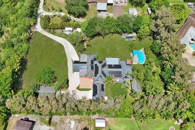 2 of 44 - 10951 Sw 58th Court, Davie, FL