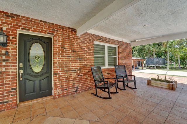 4 of 44 - 10951 Sw 58th Court, Davie, FL