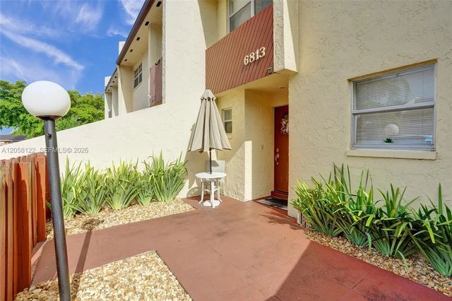 2 of 27 - 6813 Nw 29th Avenue #1, Fort Lauderdale, FL