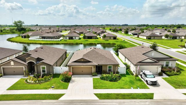 5521 Fantasy Drive, Fort Pierce