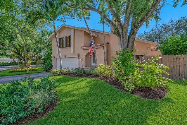 4 of 44 - 42 Birch Drive, Cooper City, FL