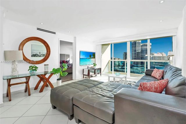 3 of 16 - 6770 Indian Creek Drive #15t, Miami Beach, FL