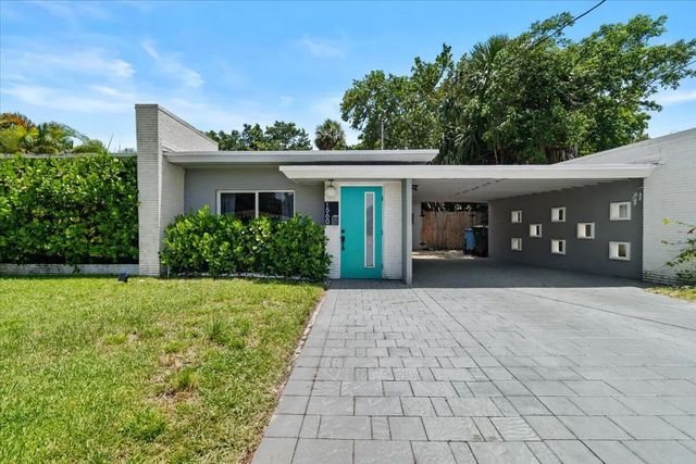 1560 Ne 32nd Street, Oakland Park