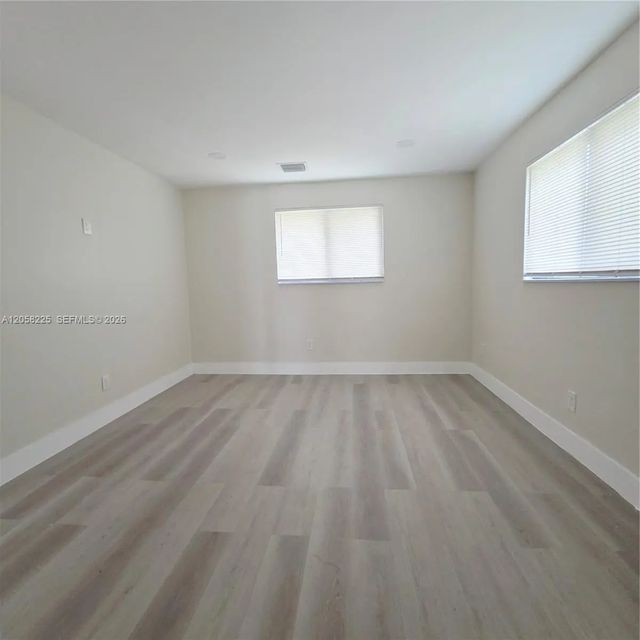 3 of 25 - 601 Ne 1st Street, Pompano Beach, FL
