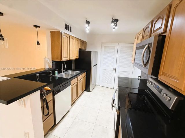 3 of 26 - 7483 Sw 82nd Street #a102, Miami, FL