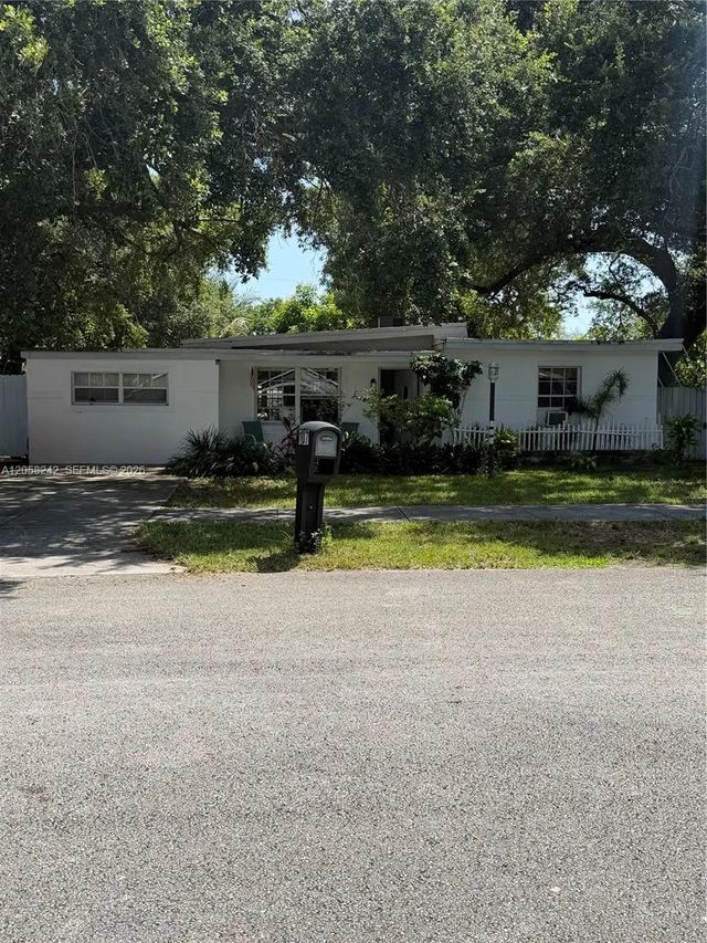 107 Edmund Road, West Park