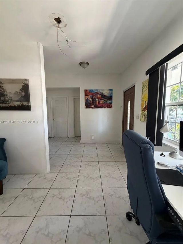 4 of 19 - 107 Edmund Road, West Park, FL