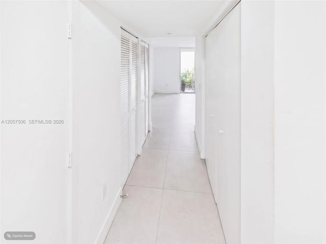488 Ne 18th Street #203, Miami