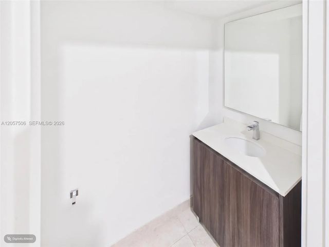 2 of 25 - 488 Ne 18th Street #203, Miami, FL