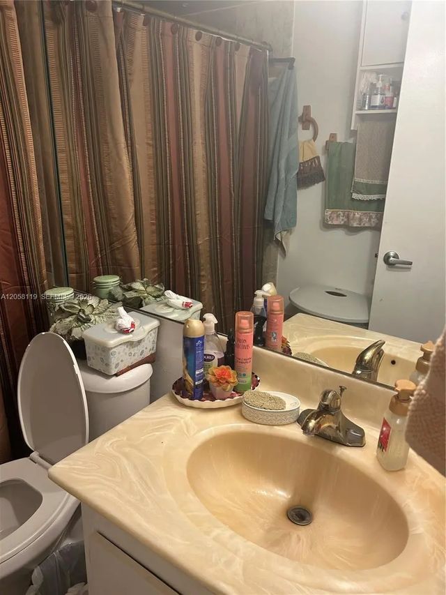 5 of 18 - N/A, Pembroke Pines, FL