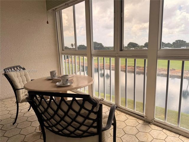 5 of 31 - 7620 Nw 18th Street #403, Margate, FL
