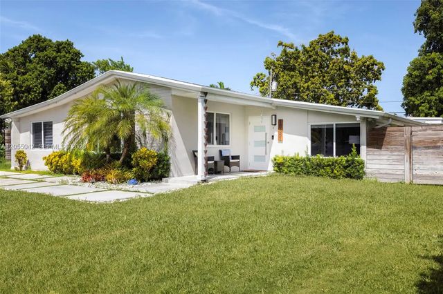 2 of 25 - 18681 Belview Drive, Cutler Bay, FL