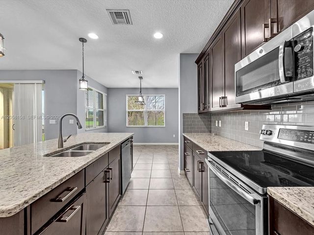 4 of 48 - 6447 Osprey Landing Street, Davie, FL