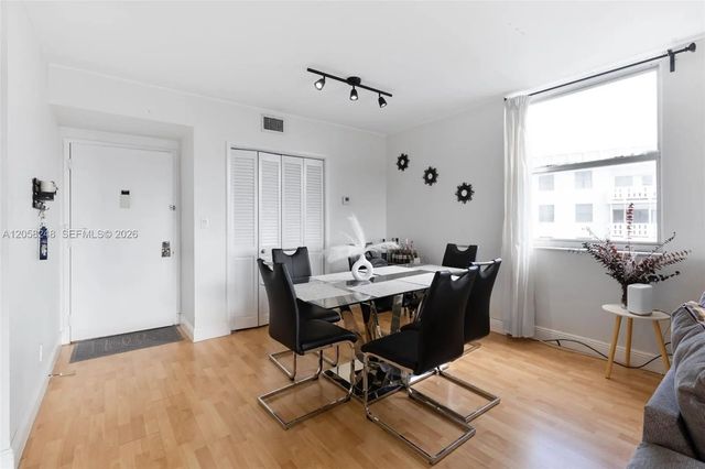 4 of 20 - 4400 Hillcrest Drive #901b, Hollywood, FL