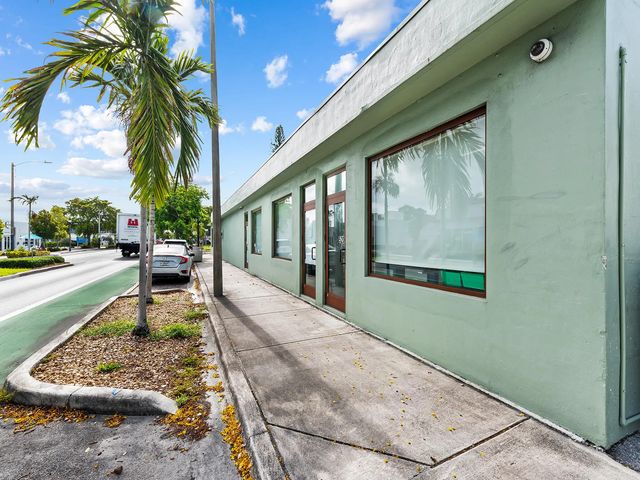 2 of 11 - 520 Ne 13th Street, Fort Lauderdale, FL