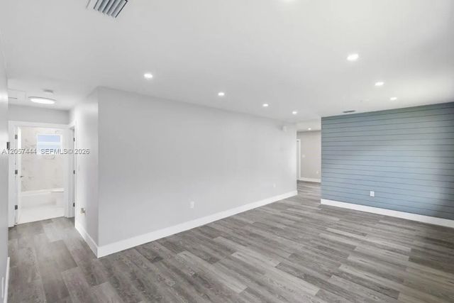 5 of 31 - 2288 W 4th Court, Hialeah, FL