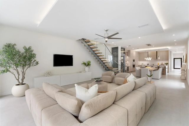 3 of 93 - 1418 Ne 6th Street, Fort Lauderdale, FL