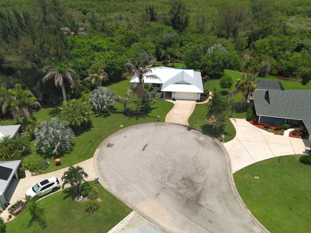 4 of 46 - 320 W Forest Trail, Vero Beach, FL
