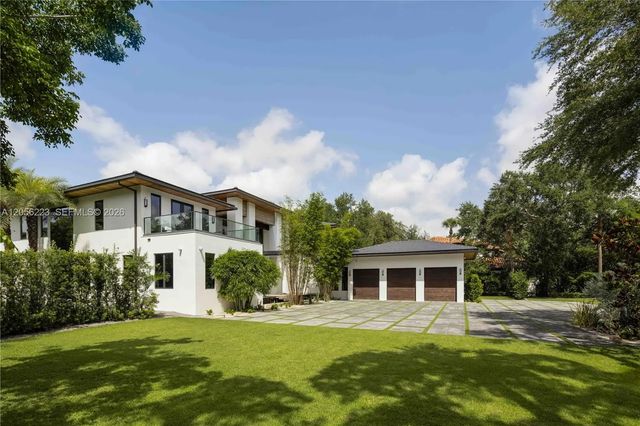 3 of 69 - 6540 Sw 123rd Street, Pinecrest, FL