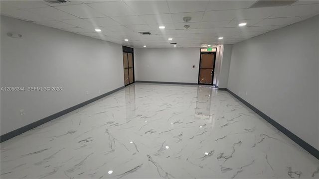 4 of 11 - 17001 N Bay Road #commercial, Sunny Isles Beach, FL