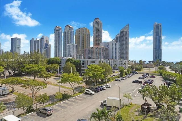 4 of 16 - 231 174th Street #617, Sunny Isles Beach, FL