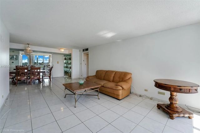 5 of 16 - 231 174th Street #617, Sunny Isles Beach, FL