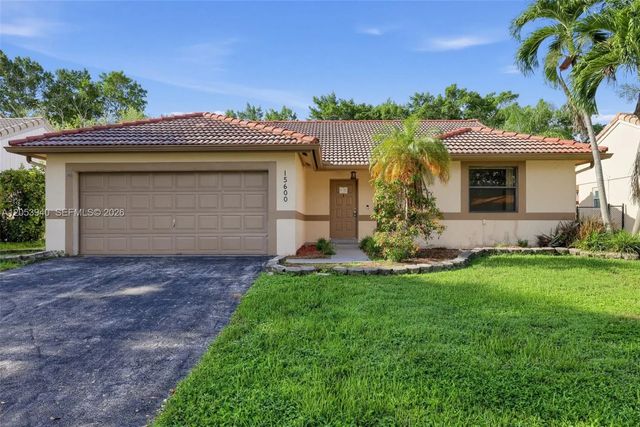 15600 Gauntlet Hall Manor, Davie