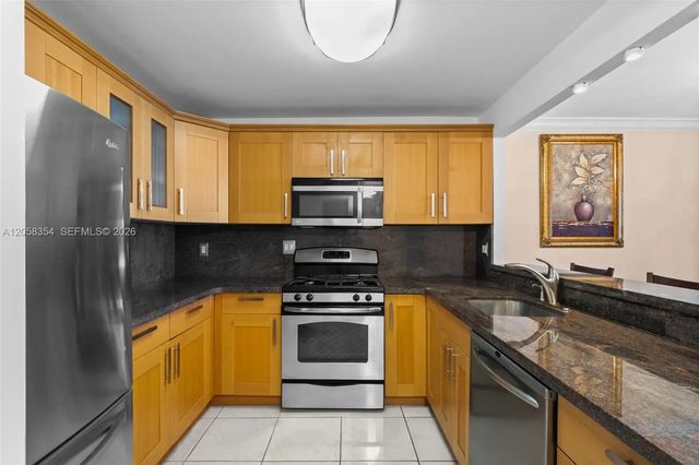 2 of 26 - 2030 S Ocean Drive #1701, Hallandale Beach, FL