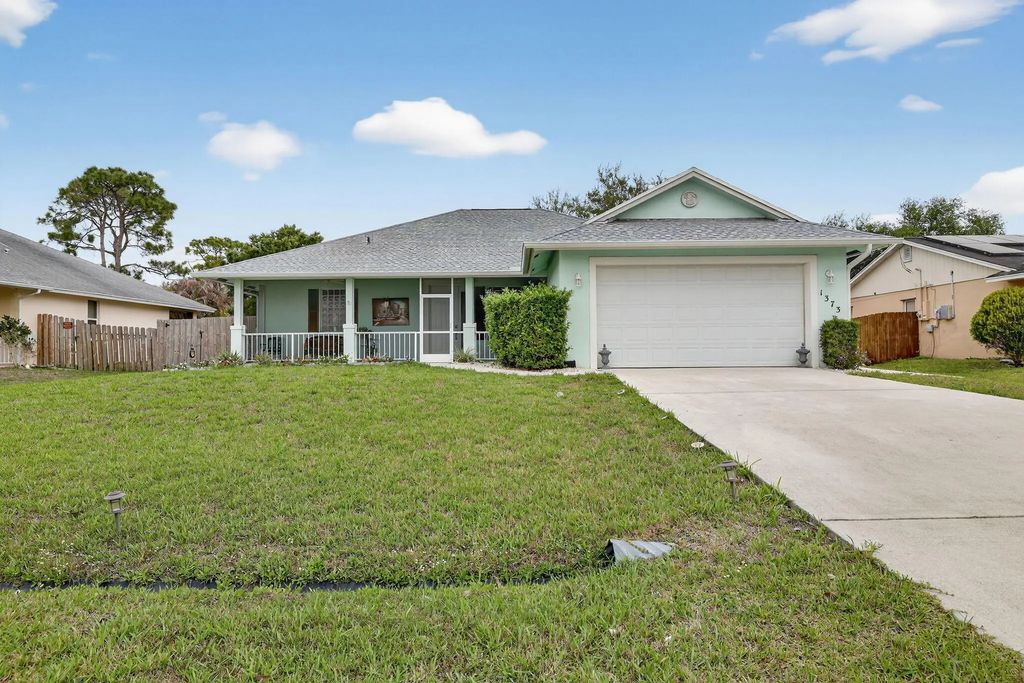 1373 Sw Granville Avenue, Port St. Lucie